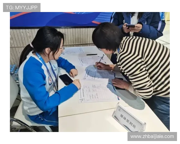 万利真人服务团队全天24小时在线为玩家提供专业支持